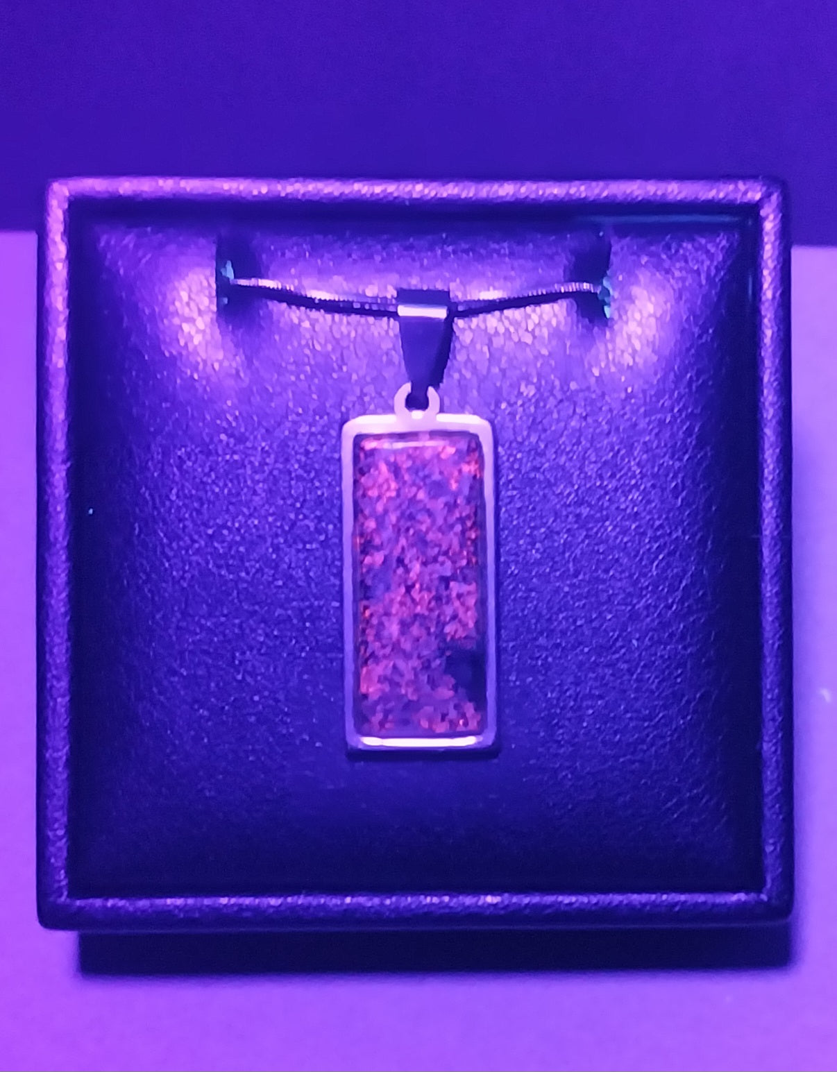 Yooper Stone Necklace, Men or Women, UV Fluorescent Stone, EB114