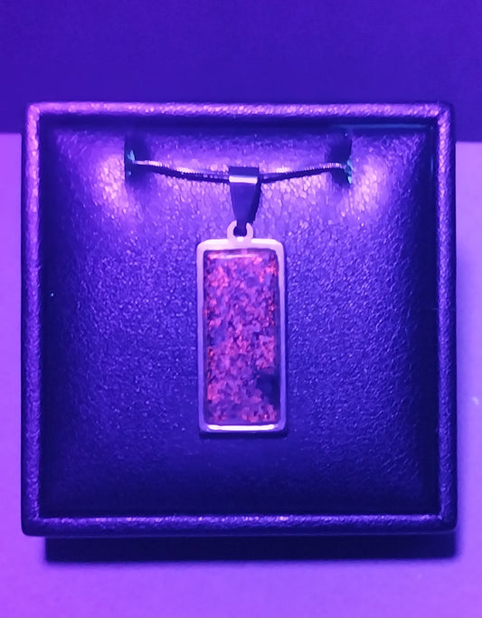 Yooper Stone Necklace, Men or Women, UV Fluorescent Stone, EB114