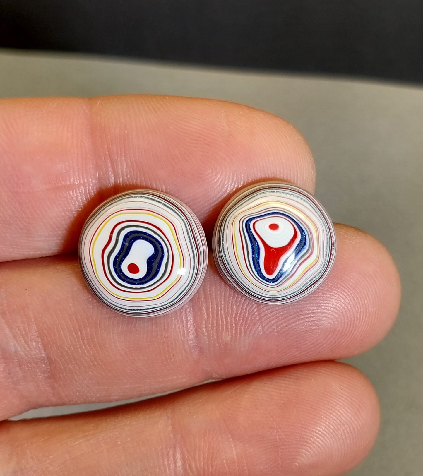 Fordite Cabochons, Domed Rounds, EB20
