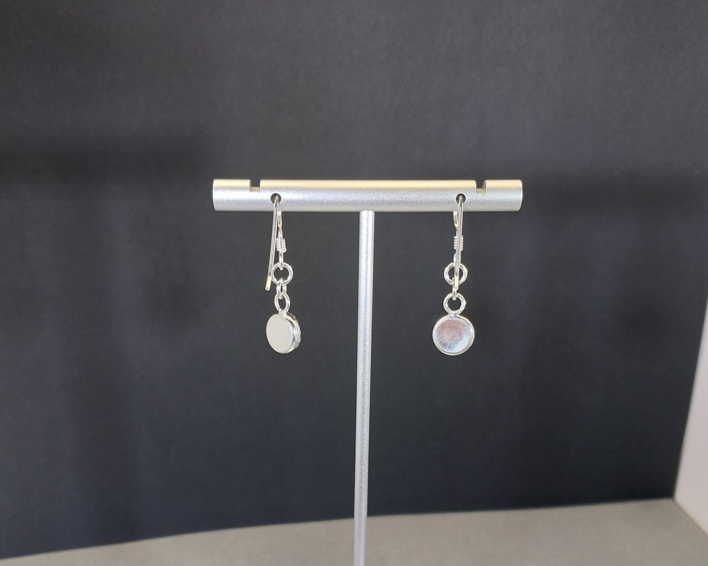 Red Lake Superior Moss Agate Silver Dangle Earrings
