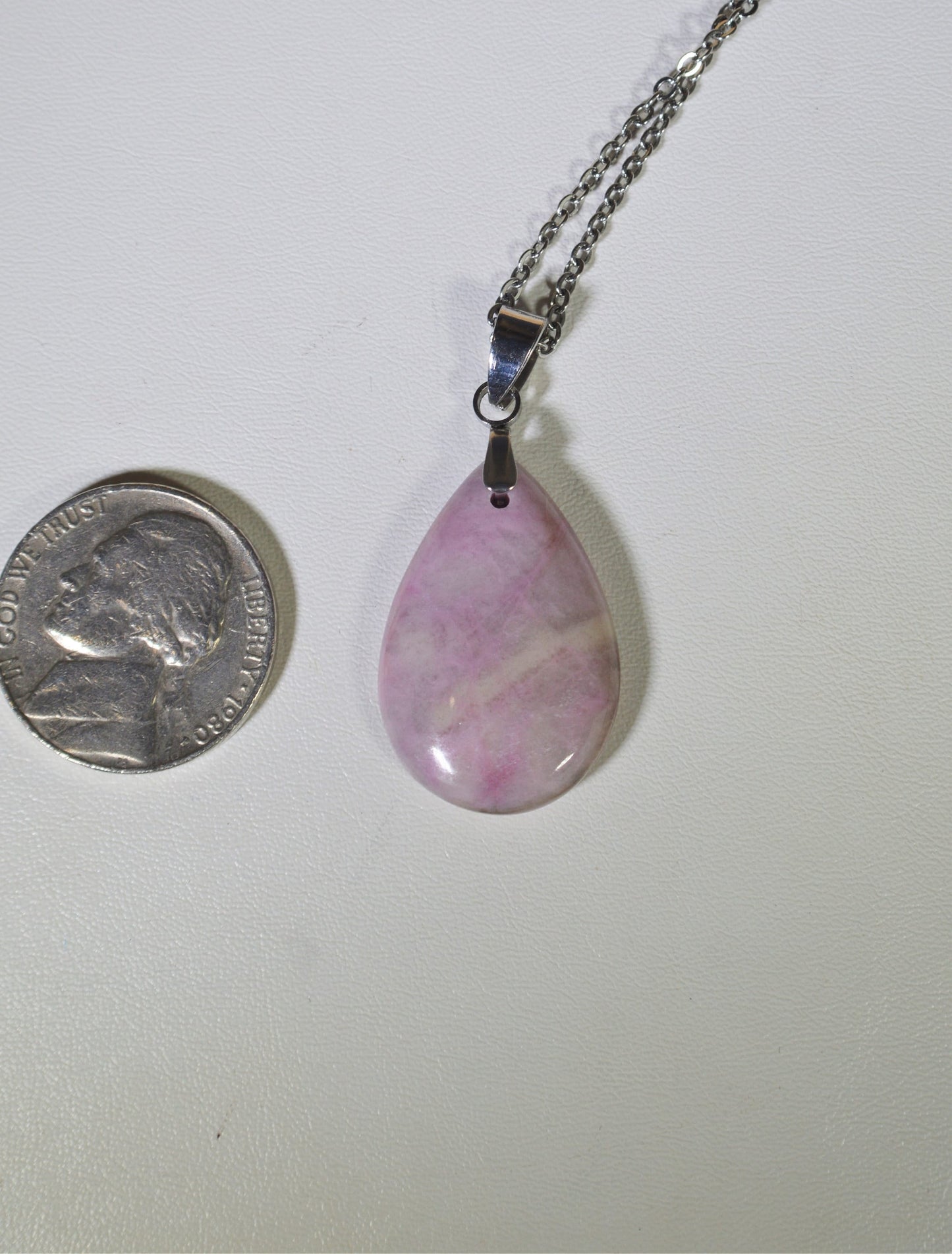 PInk Rhodonite Necklace, Rhodonite Pendant, California Rhodonite, Natural Pink Stone, California Stone, Natural Crystal Necklace, USA, W/O