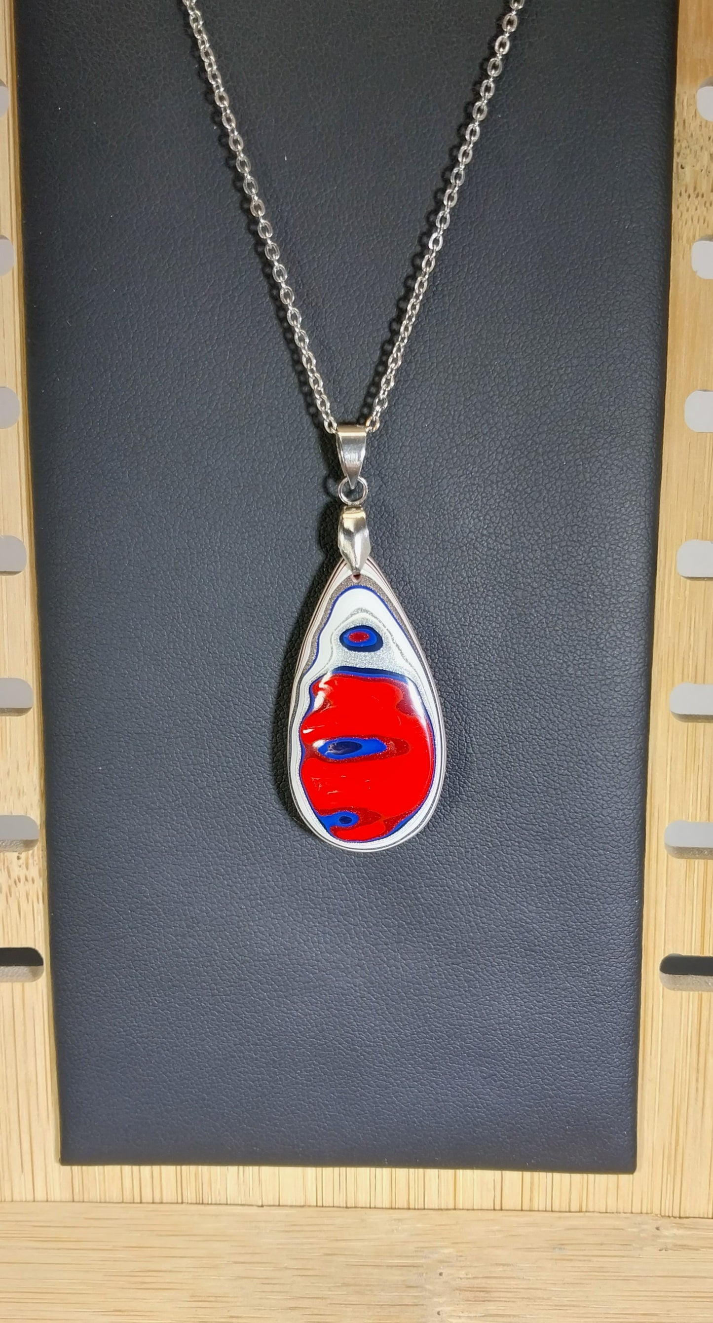 Fordite Necklace, Bright Red, Fordite Jewelry, Ohio Motor Agate, Fordite