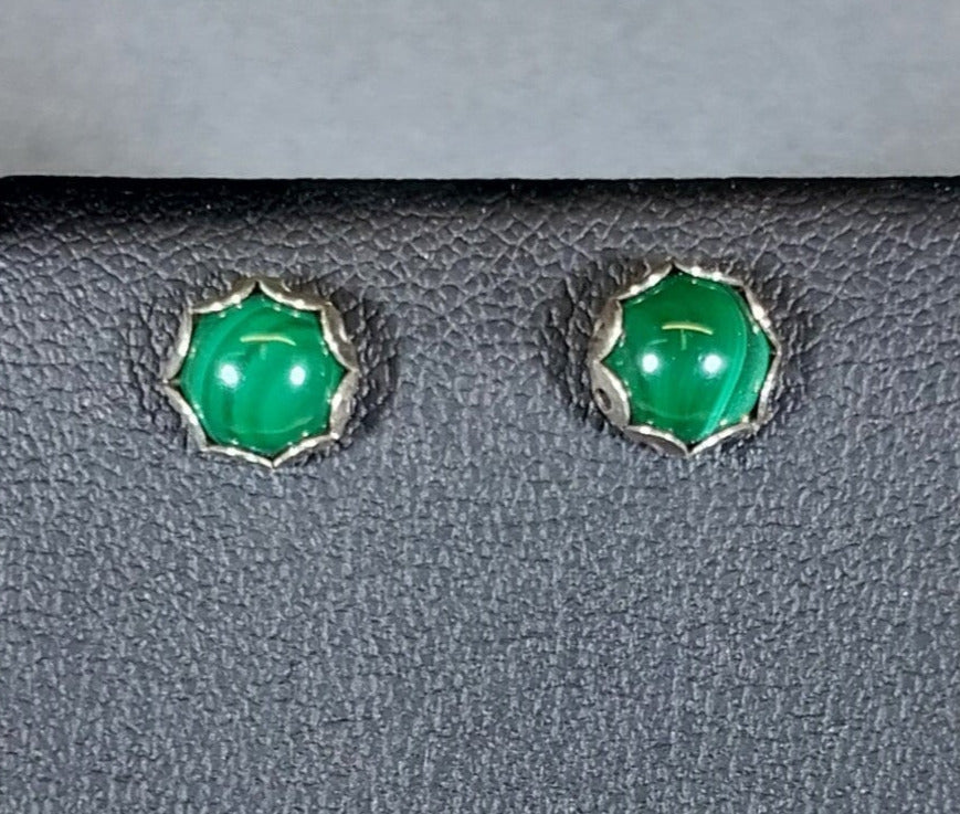 Malachite Silver Stud Earrings 6mm stones W/O