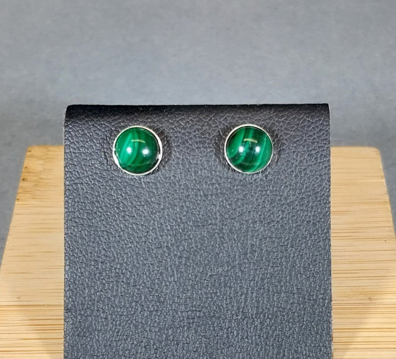 Malachite Silver Stud Earrings 6mm stones W/O