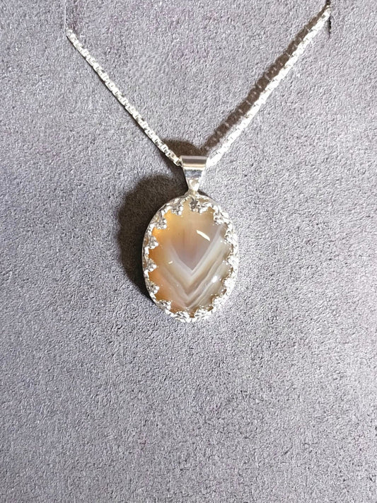 Lake Superior Agate Silver Necklace Beautiful Banding