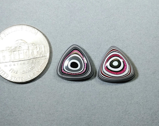 Fordite Cabochon Pair, TINY Triangle Fordite Cabochons, Cabochon Set, Fordite Cabochon Pair, Polished Fordite, Cabochon, Metalsmith Cabochon