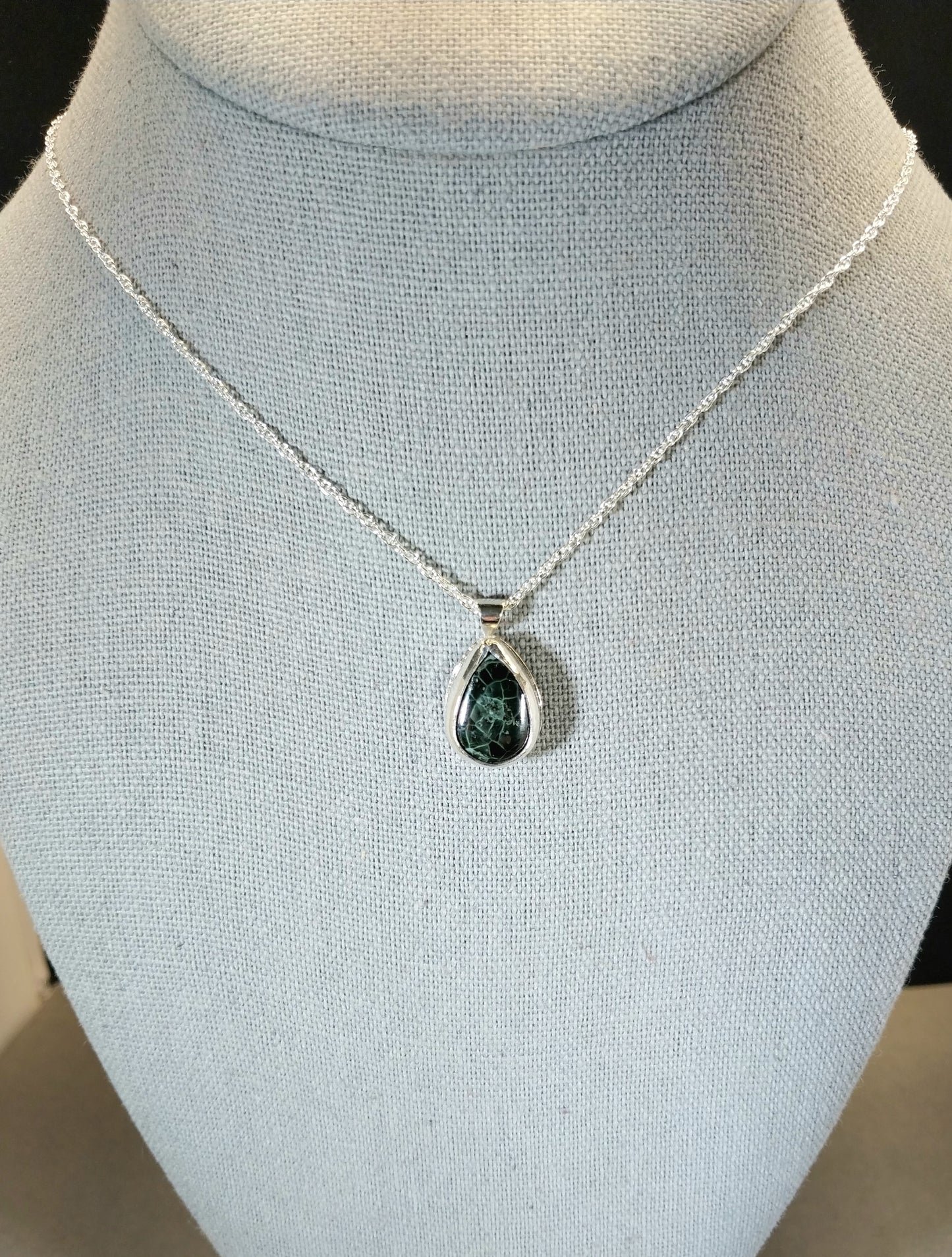 Michigan Greenstone Necklace in Solid Silver