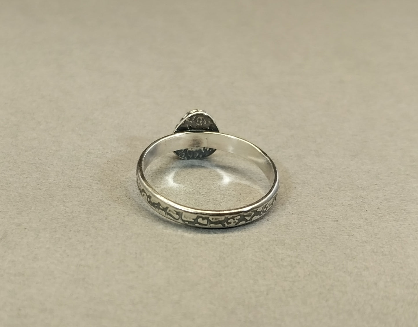 Michigan Greenstone Ring Size 8 in Solid Sterling Silver