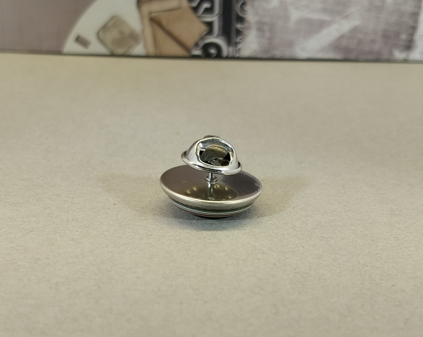 Fordite Tie Tack, Detroit Agate, EB76