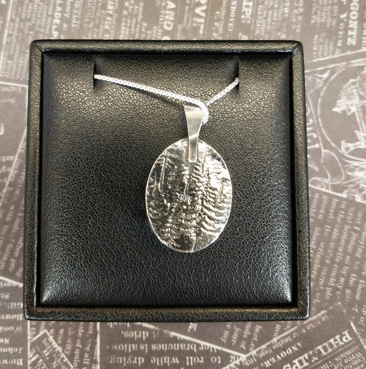 Orbicular Petrified Wood Necklace, Solid Silver Pendant, Gary Green Petrified Bog Wood from Oregon