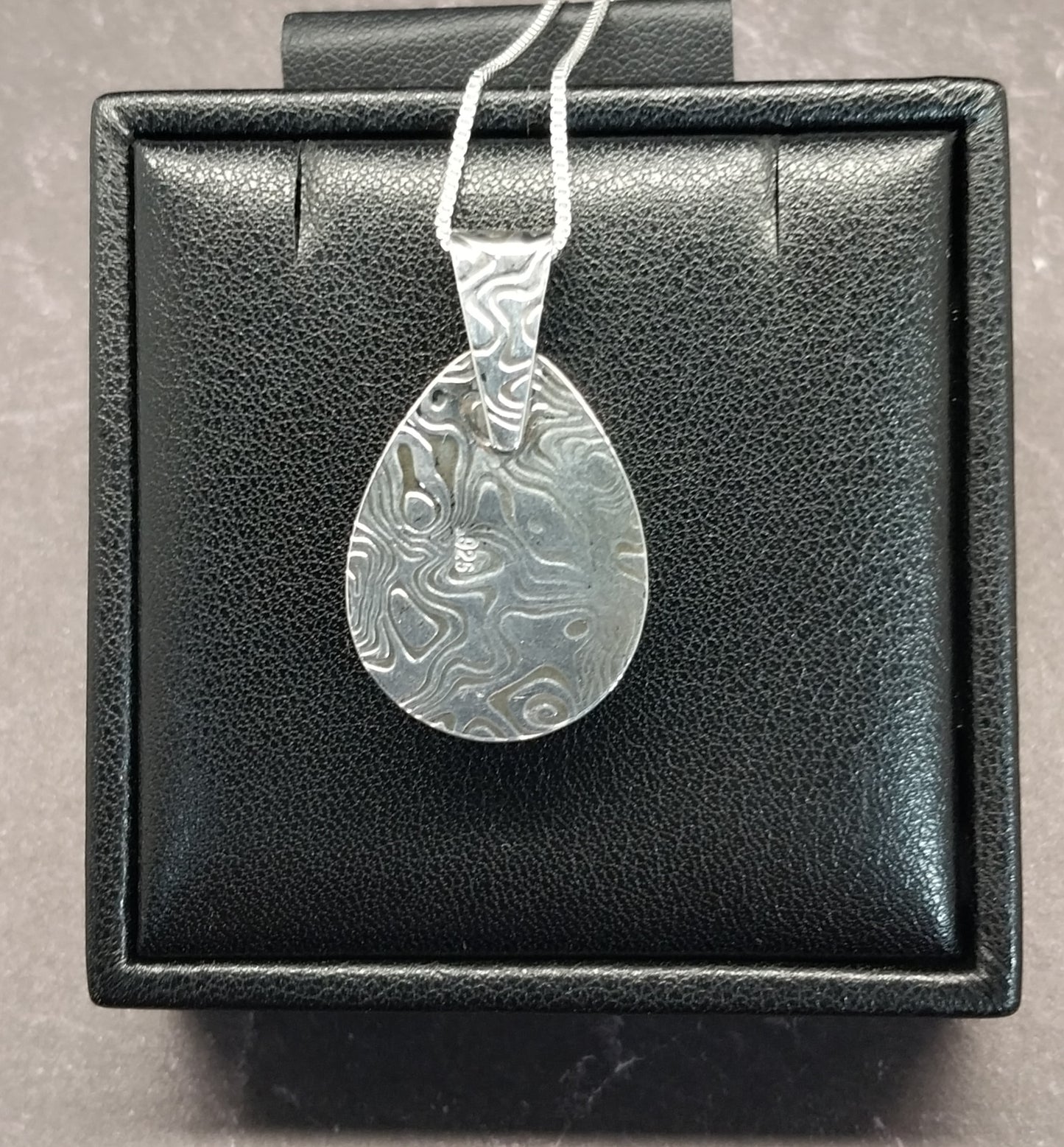 Stunning Mary Ellen Jasper Necklace in Sterling Silver