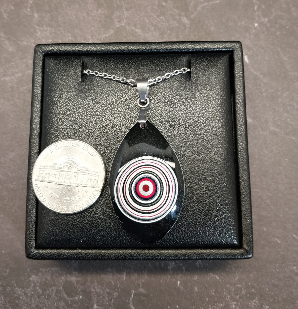 Michigan Fordite Necklace, Bulls Eye Pattern