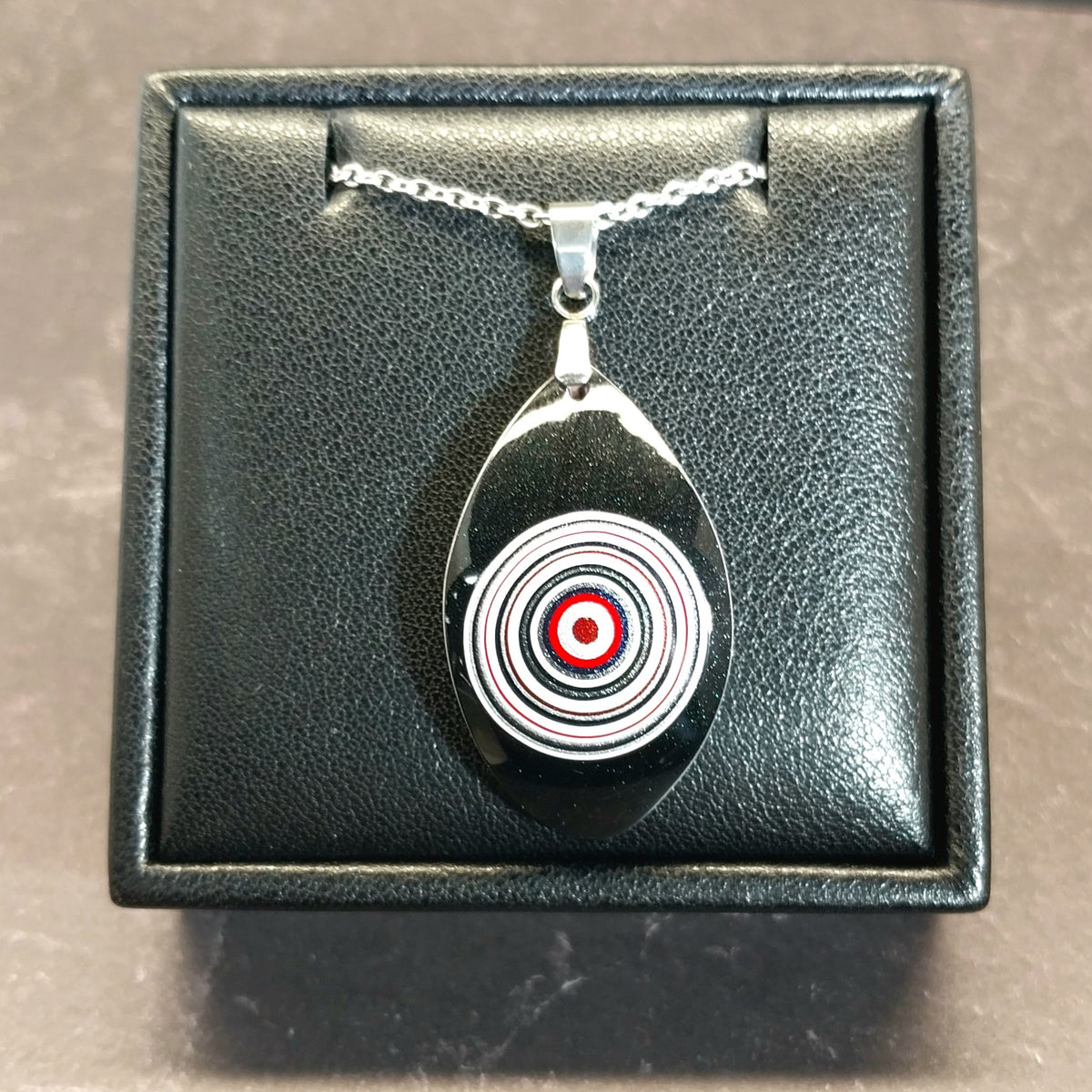 Michigan Fordite Necklace, Bulls Eye Pattern
