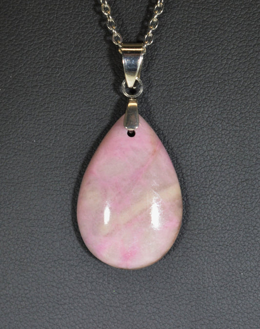 PInk Rhodonite Necklace, Rhodonite Pendant, California Rhodonite, Natural Pink Stone, California Stone, Natural Crystal Necklace, USA, W/O