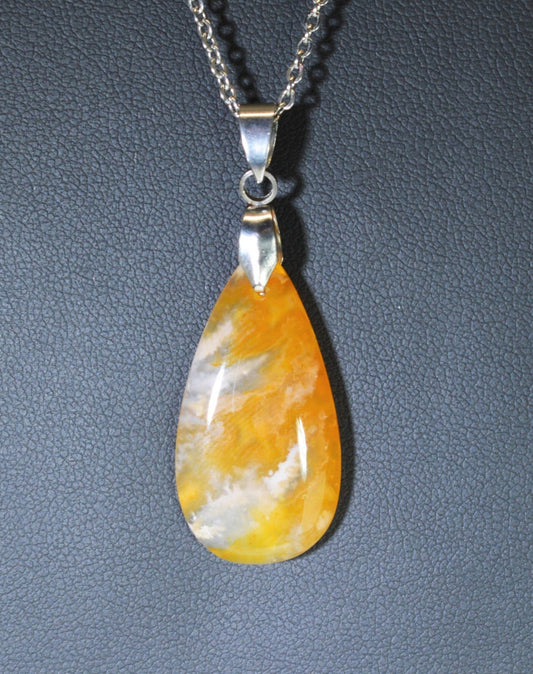 Stinking Water Plume Agate Necklace, Oregon Agate Necklace, Oregon Agate, Natural Yellow Agate, W/O