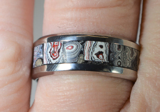 Fordite Ring, Size 8, Pick up Truck Fordite, Recycled Materials, W/O